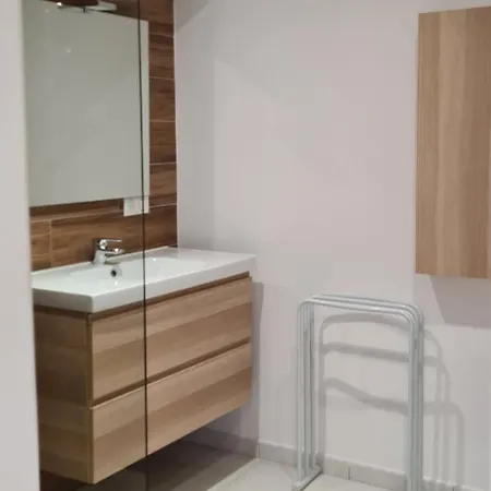 Apartment Avec Jacuzzi Proche D'ajaccio *